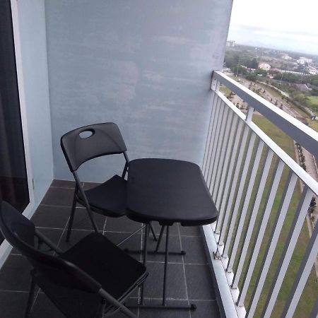 Wind Residence Condo - Tagaytay By Jaderooms タガイタイ エクステリア 写真